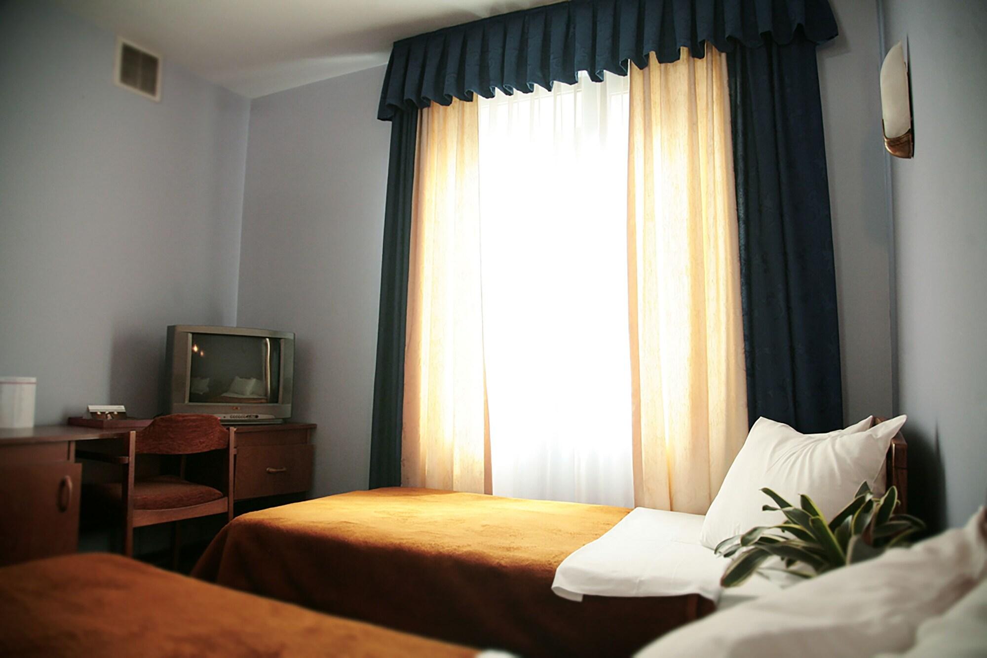 Ararat Hotel Γιερεβάν Εξωτερικό φωτογραφία