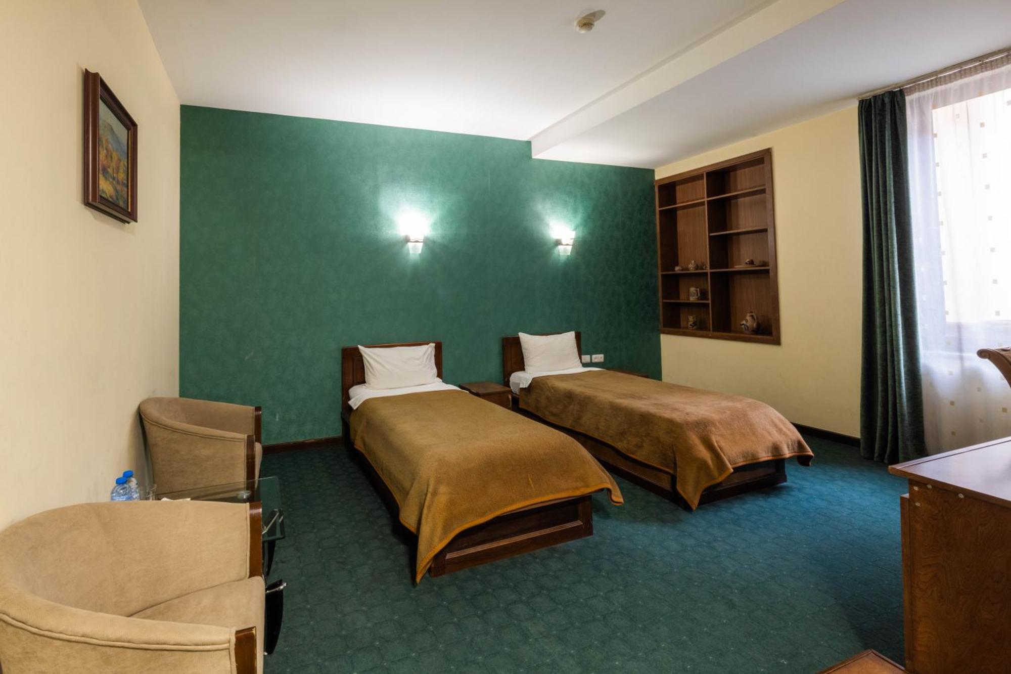 Ararat Hotel Γιερεβάν Εξωτερικό φωτογραφία