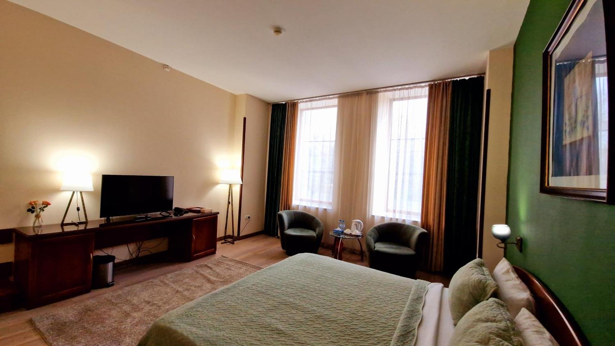 Ararat Hotel Γιερεβάν Εξωτερικό φωτογραφία