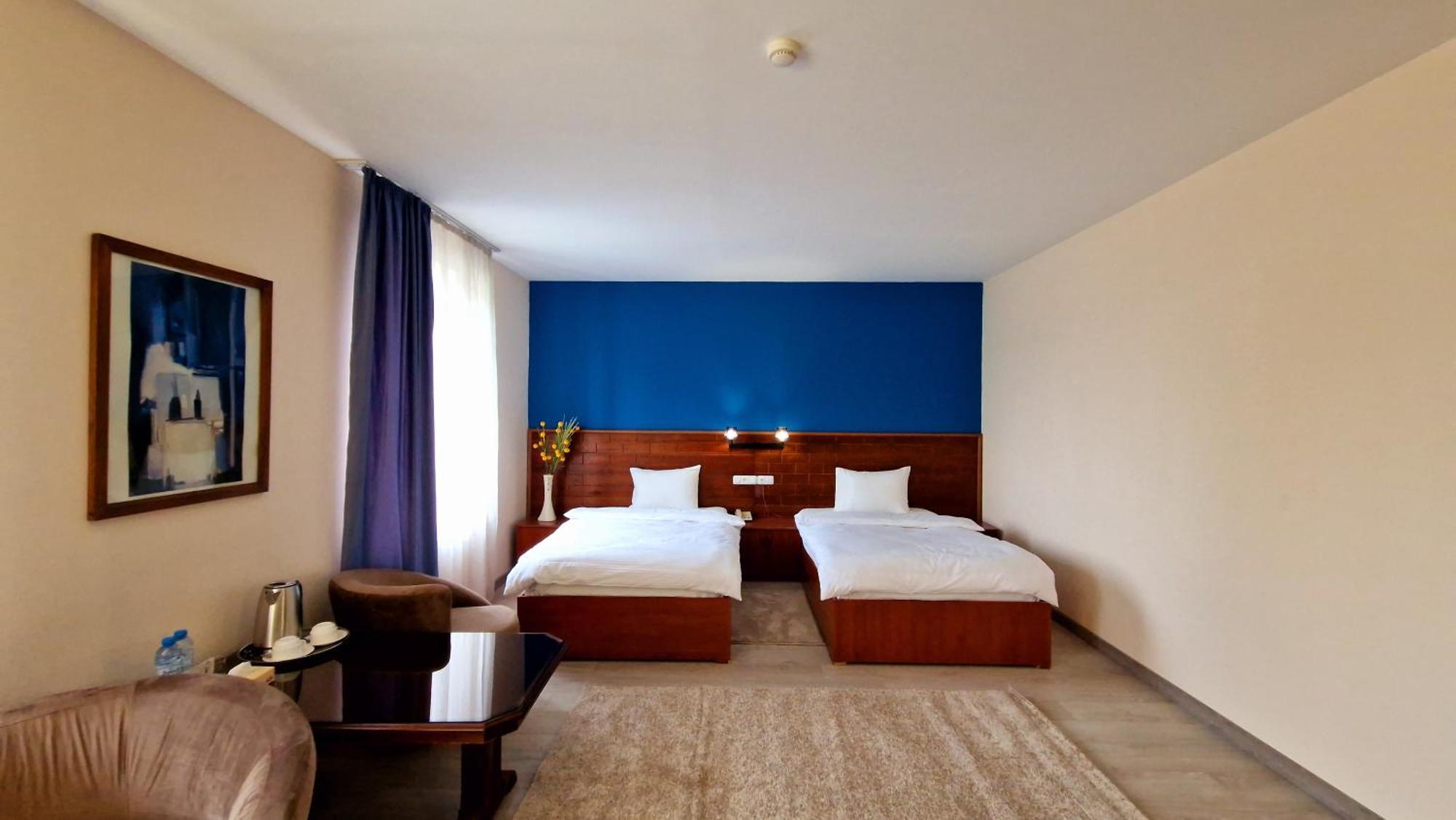 Ararat Hotel Γιερεβάν Εξωτερικό φωτογραφία