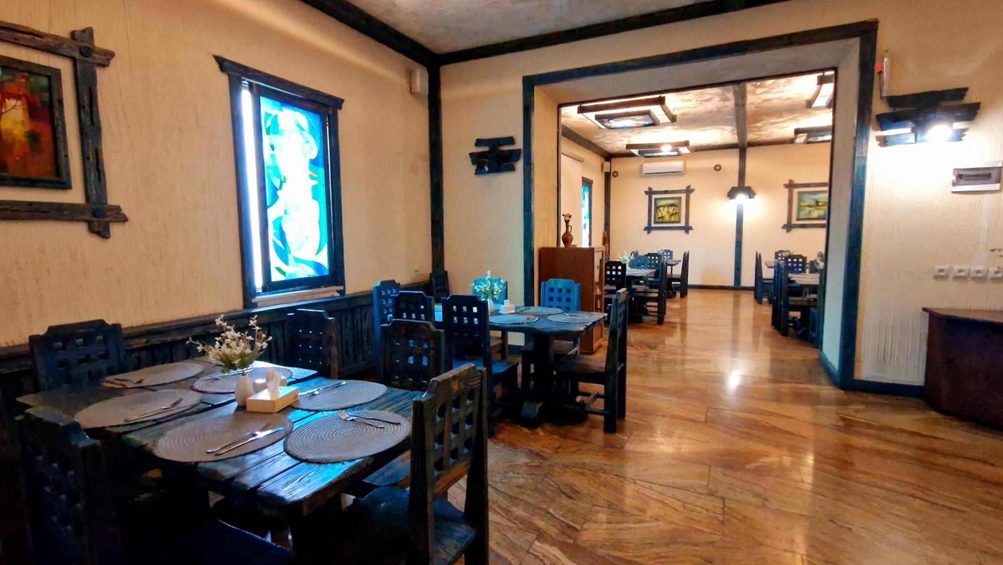 Ararat Hotel Γιερεβάν Εξωτερικό φωτογραφία